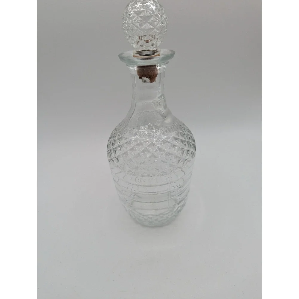 Vintage Clear Glass Diamond Cut Ribbed Decanter with Faceted Cork‎ Stopper 9